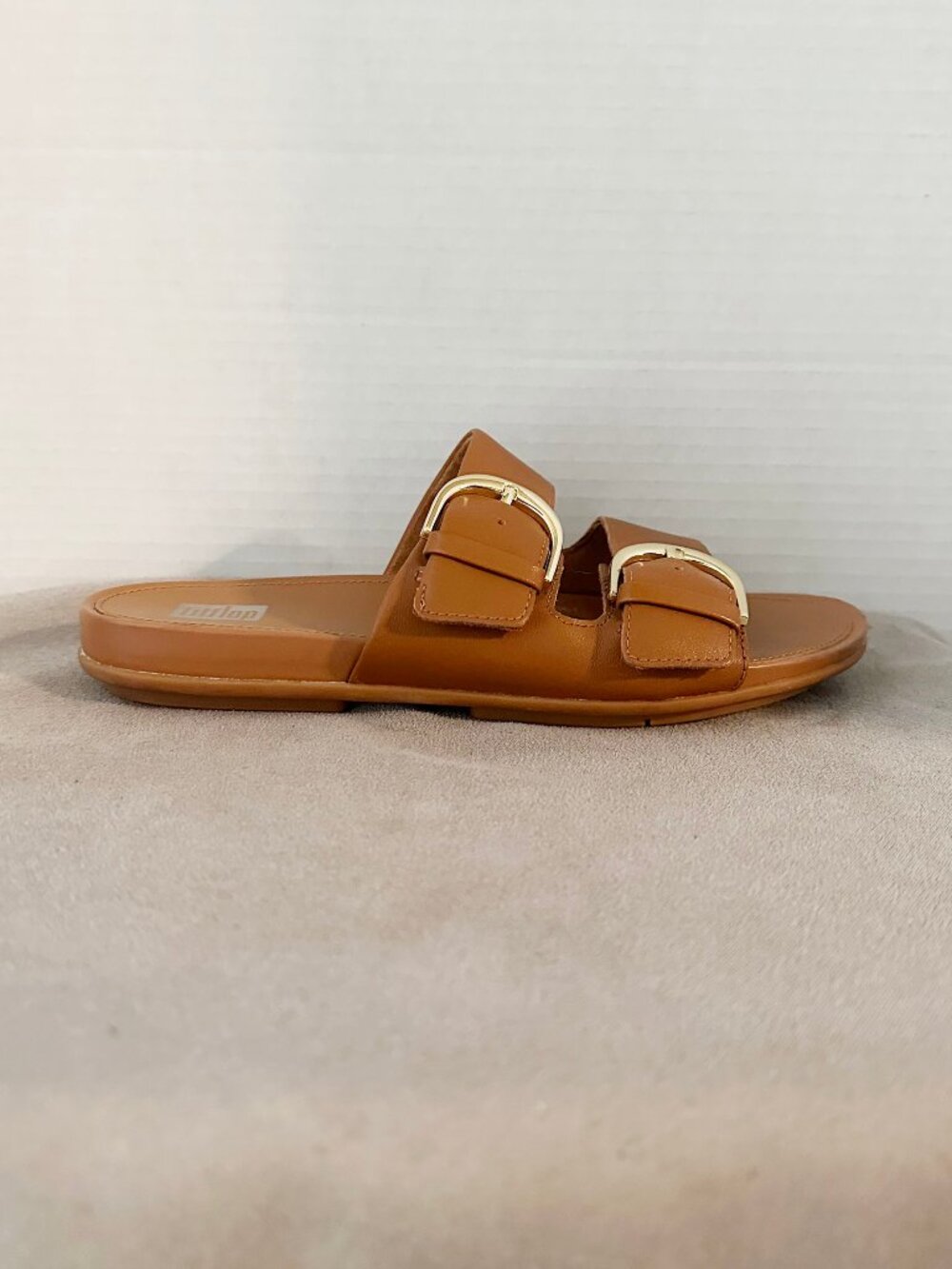 Fitflop Gracie Buckle Two-Bar Leather Slides/Size 5